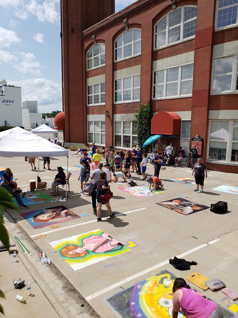 Chalk Art Fest Sounds and Sights Festival, Chelsea, MI Cammi