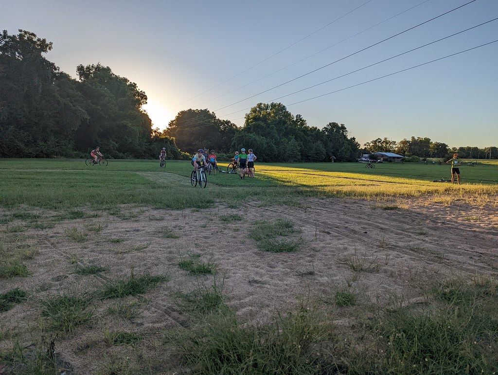 PXL_20220831_002241044 Kansas Women's CX Clinic '22 Flickr