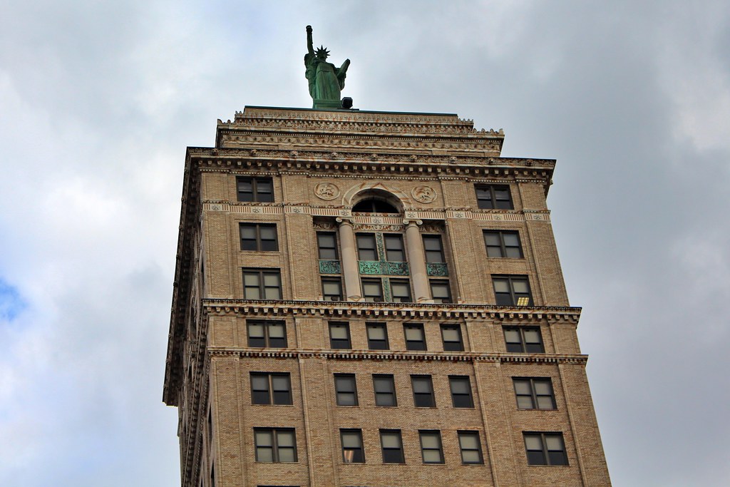 Buffalo Liberty Building a photo on Flickriver