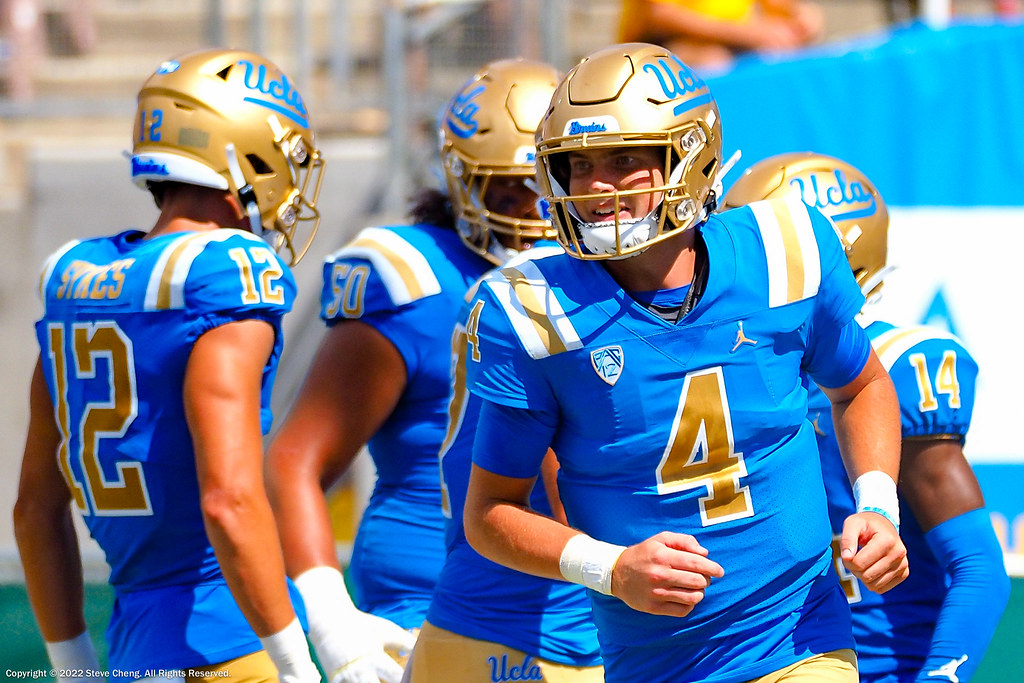 UCLA Football vs Bowling Green; September 3, 2022, Pasaden… Flickr