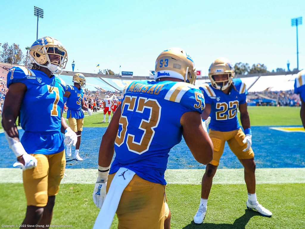 UCLA Football vs Bowling Green; September 3, 2022, Pasaden… Flickr