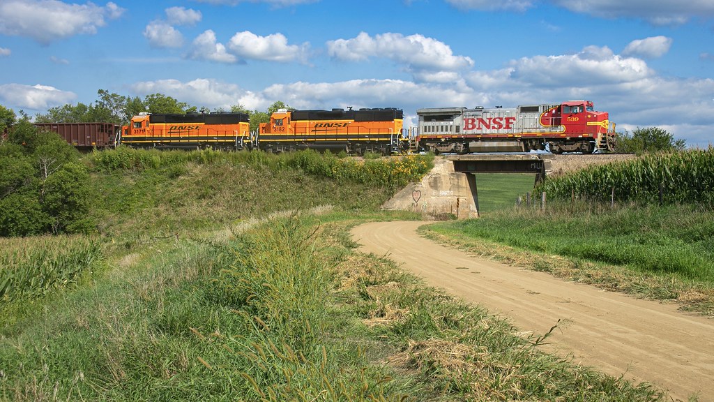 BNSF 539 South Defiance, Iowa One more from the chase I … Flickr