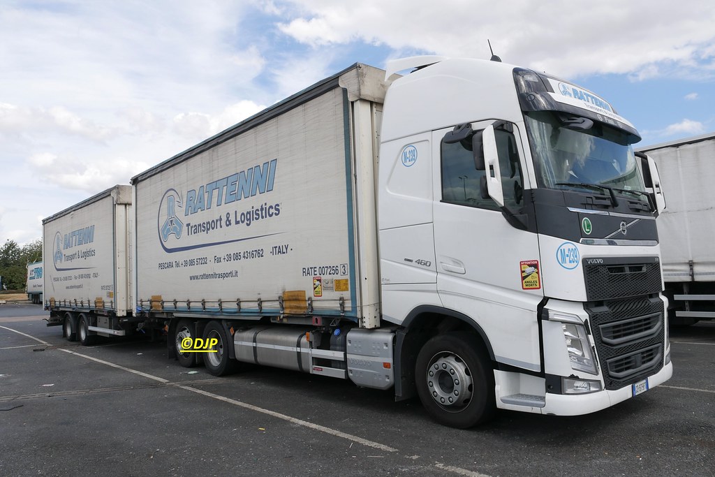 Volvo FH460 Thurrock At Motorway Services RH175 Flickr