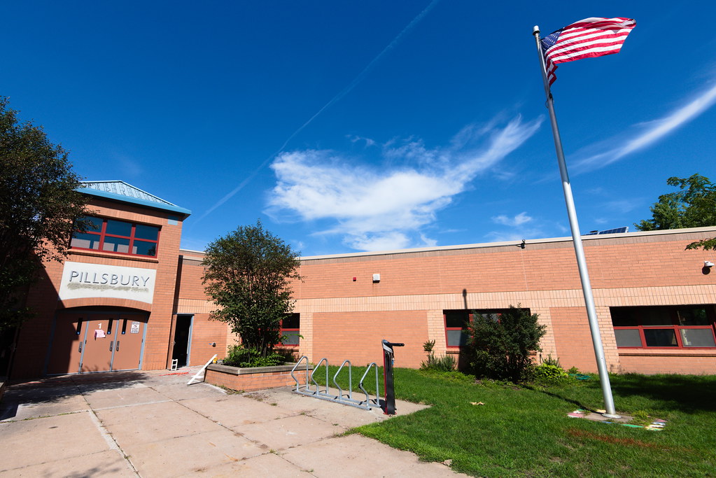 Minneapolis neighborhood Windom Park Pillsbury Elementary… Flickr
