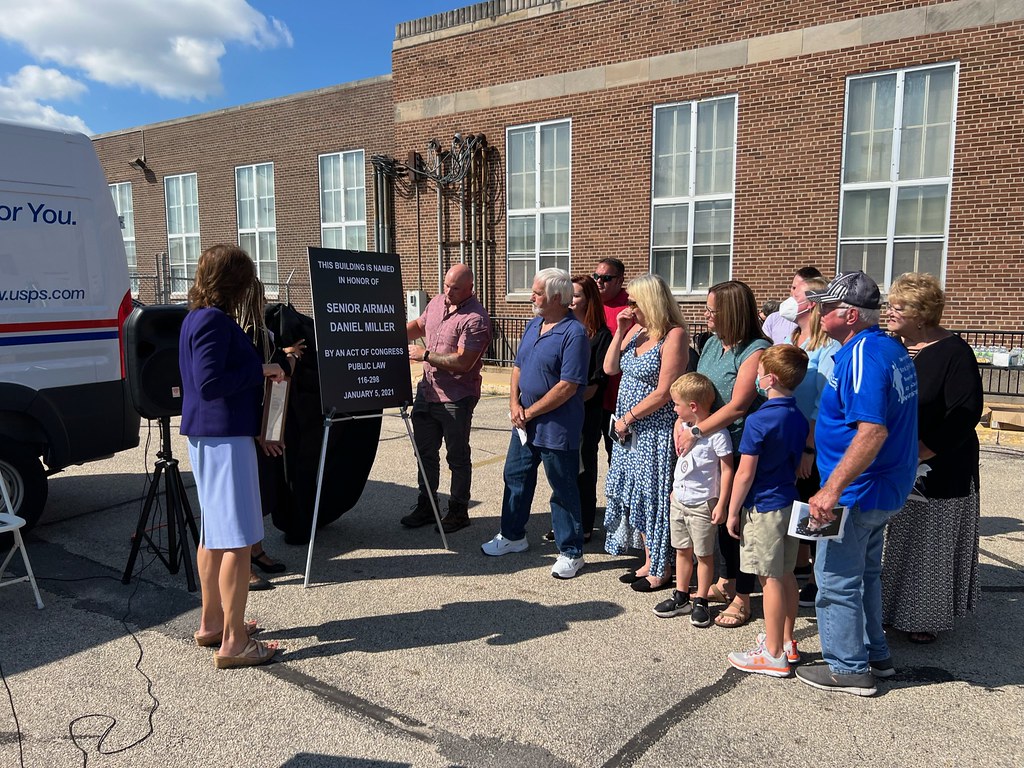Galesburg Post Office Renaming Ceremony 9.07.22 Cheri Bustos Flickr