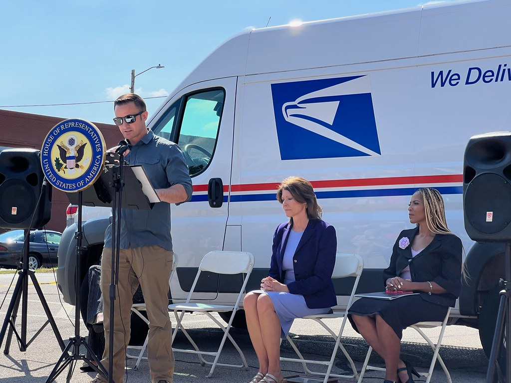 Galesburg Post Office Renaming Ceremony 9.07.22 Cheri Bustos Flickr
