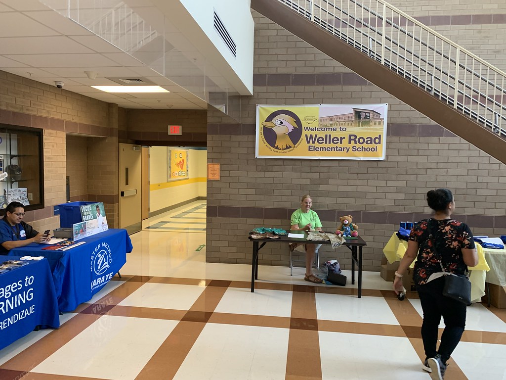 Weller Road ES Back to School Night SRTS attended Weller… Flickr