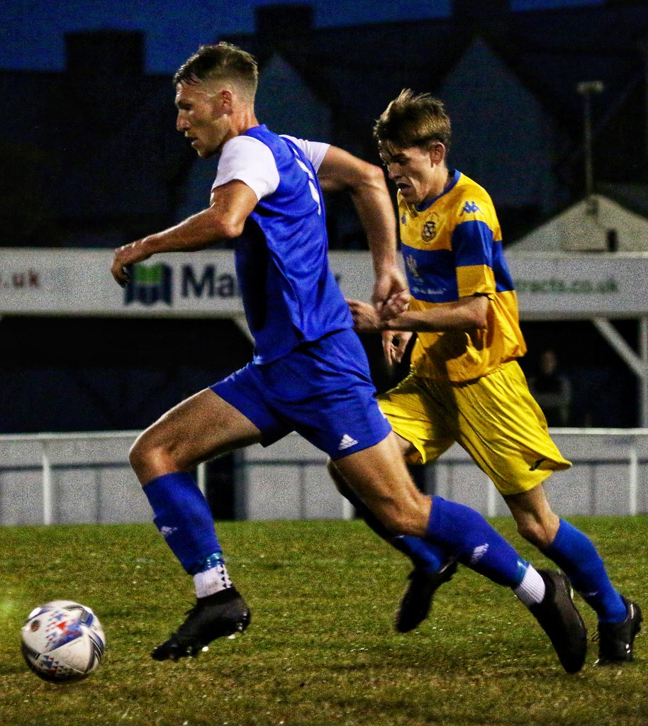 Gate v Ashton Ian Moore Flickr