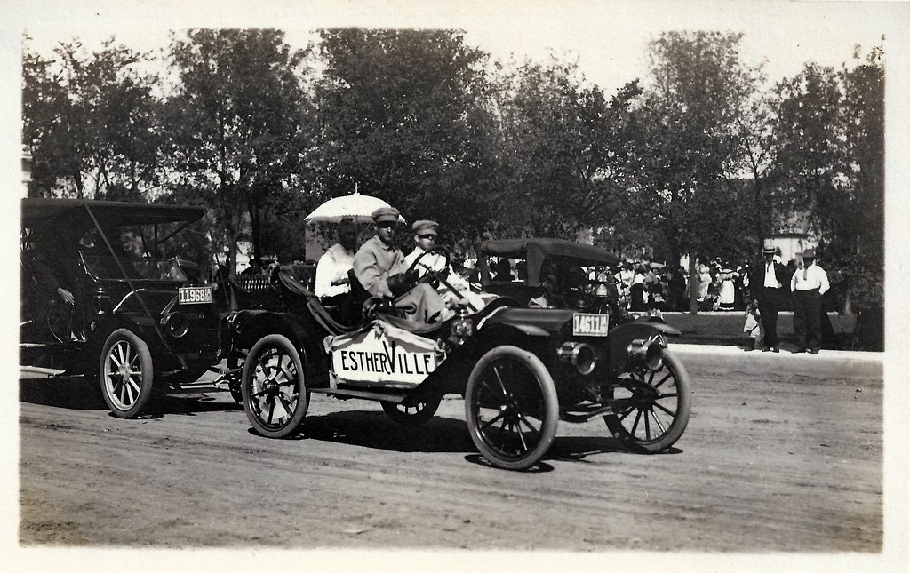 Estherville, Iowa, Parade, Car, Auto a photo on Flickriver