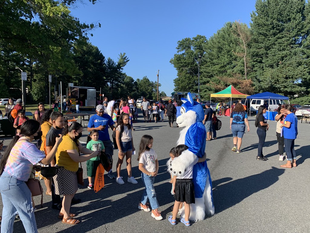 Watkins Mill ES Back to School Picnic SRTS attended Watk… Flickr