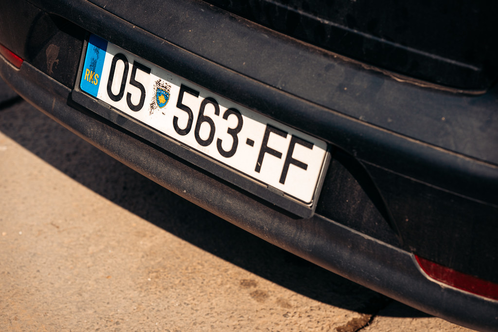 Kosovo License Plate With Stickers Removed In 2021 a tempo… Flickr
