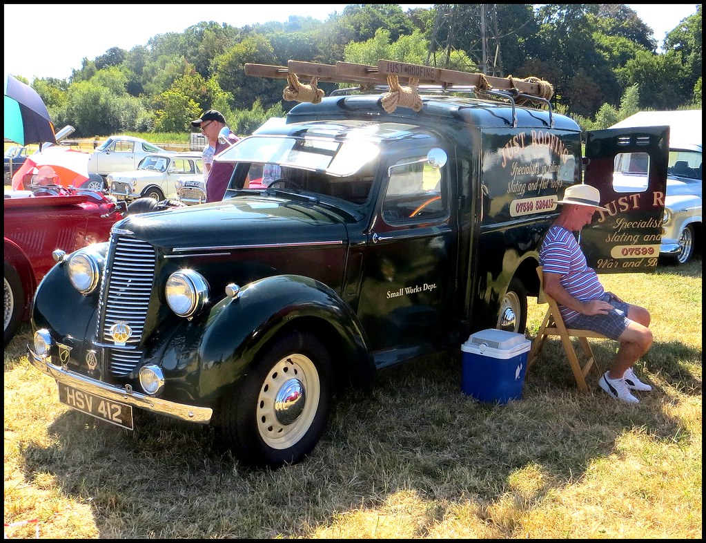 1940 Commer 8 cwt. van. Chertsey Agricultural Show 2022. Flickr