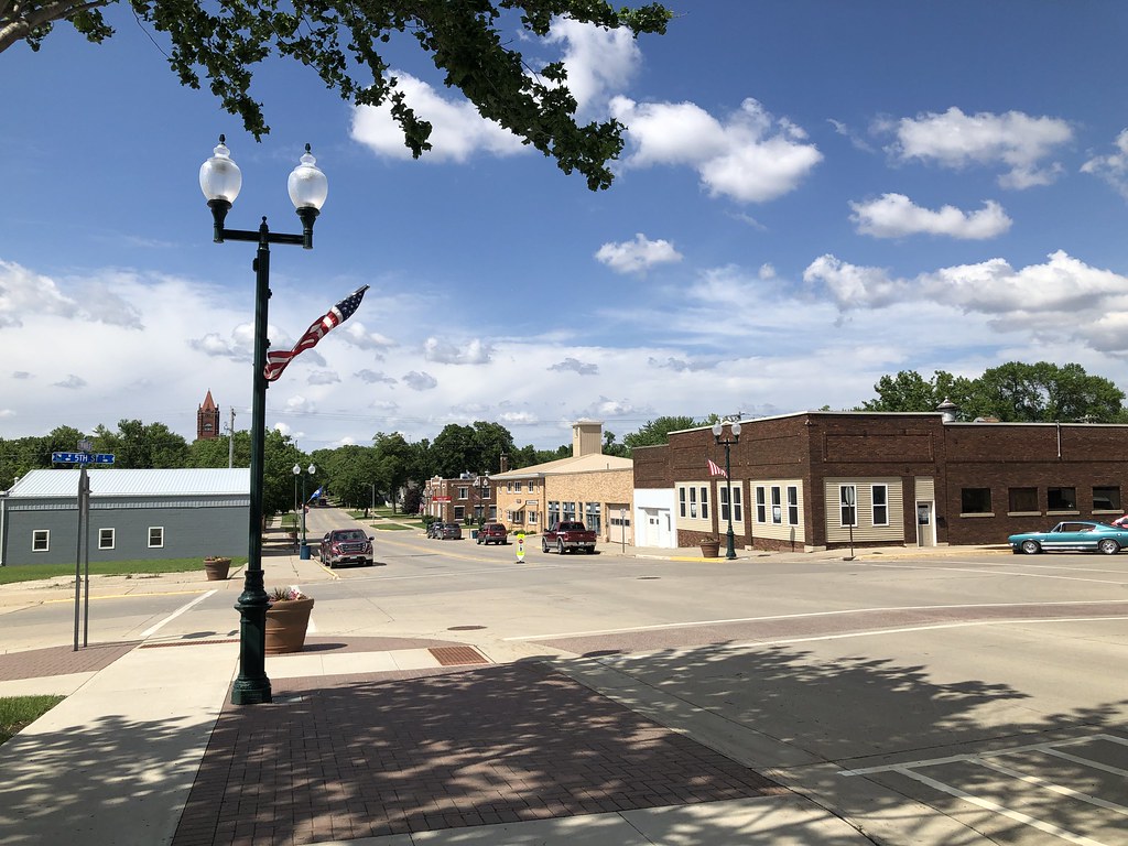 Blue Earth, Minnesota, Downtown Austin Dodge Flickr