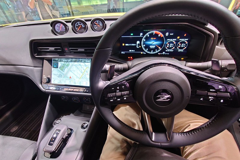 ナオユ様専用】フェアレディZ Fairladyz 純正ステアリング旧タイプ 7