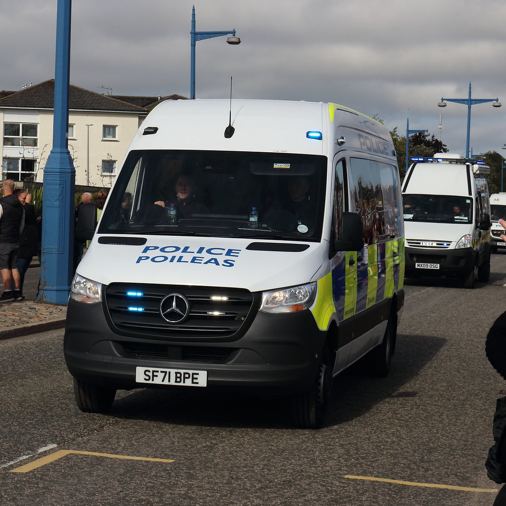 HM Queen Elizabeth II Cortege,Great Southern Road,Aberdeen… Flickr