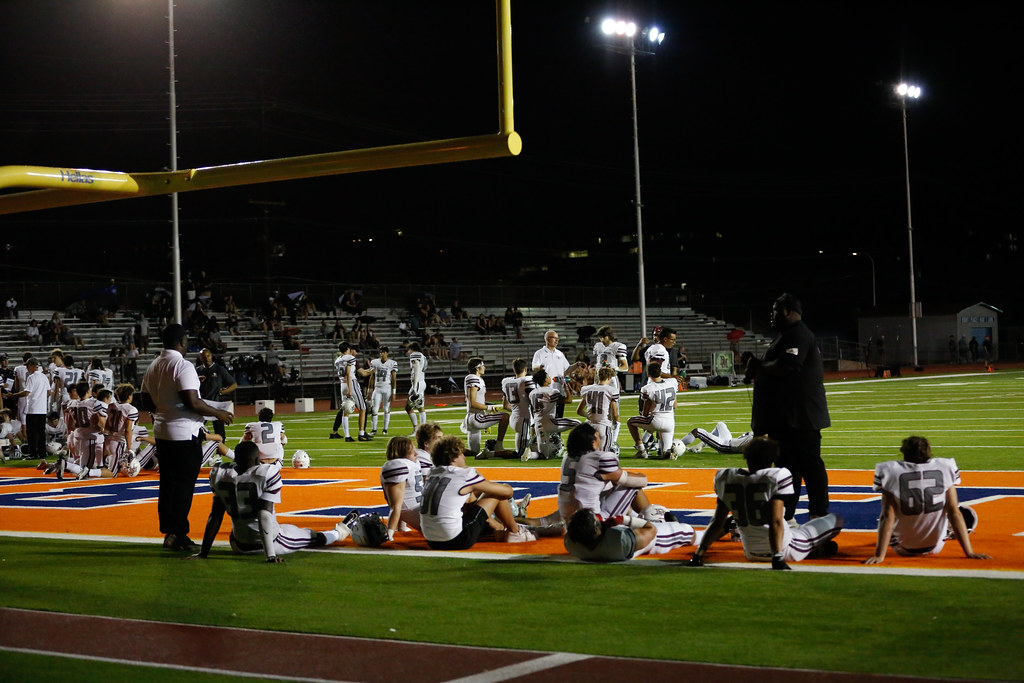_V8A2290 Desert Mountain Football Flickr