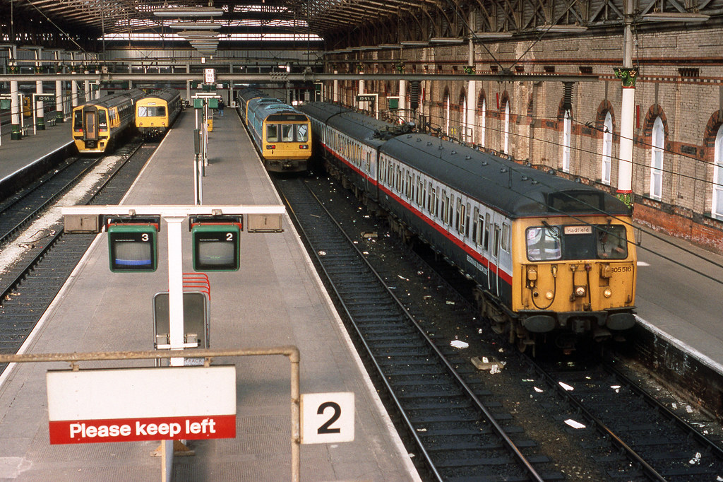 305516 Hadfield 142047, 101656 158834 Manchester Piccadill… Flickr