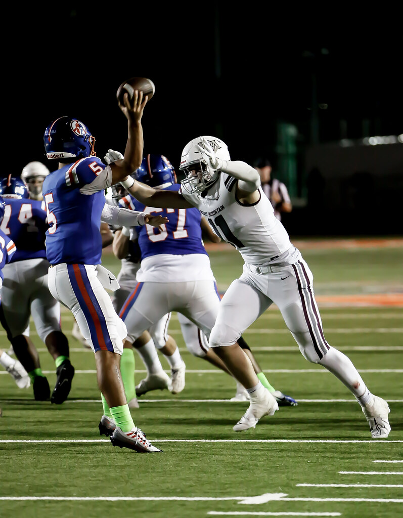 _V8A2362 Desert Mountain Football Flickr