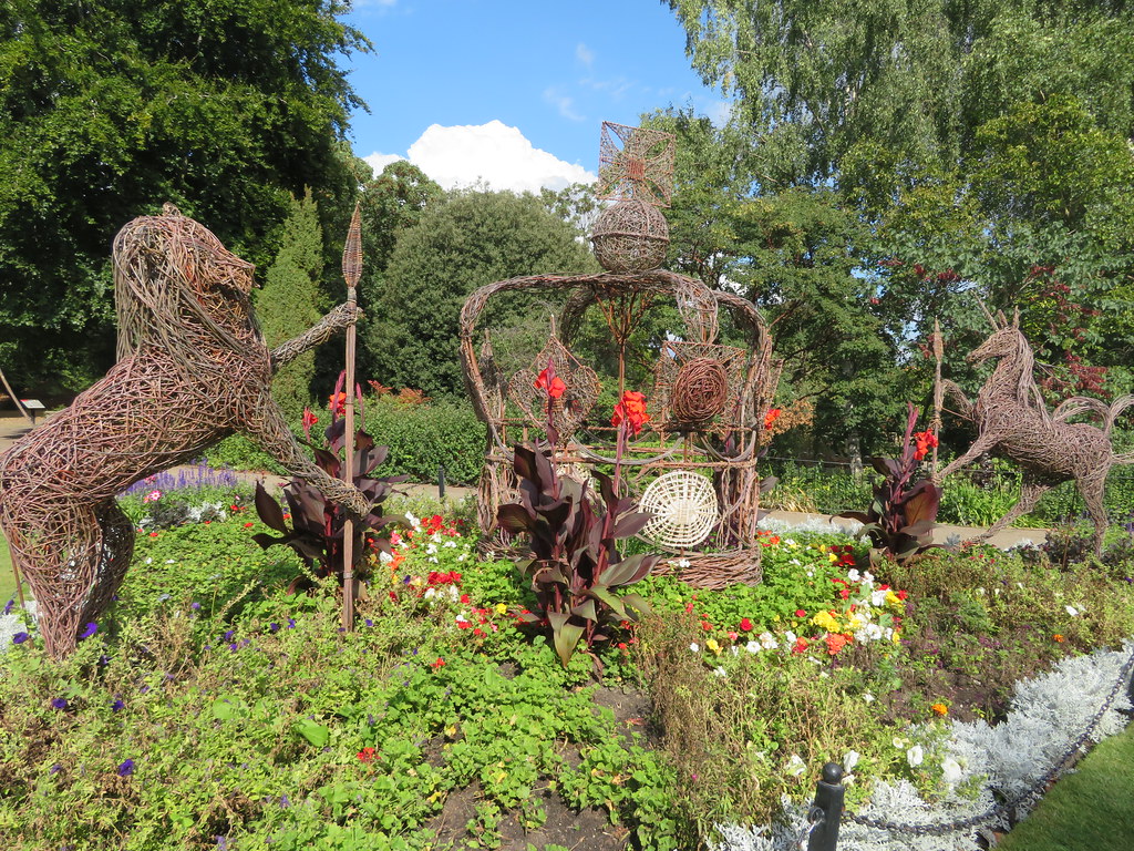 UK Essex Colchester Colchester castle Garden Coa… Flickr