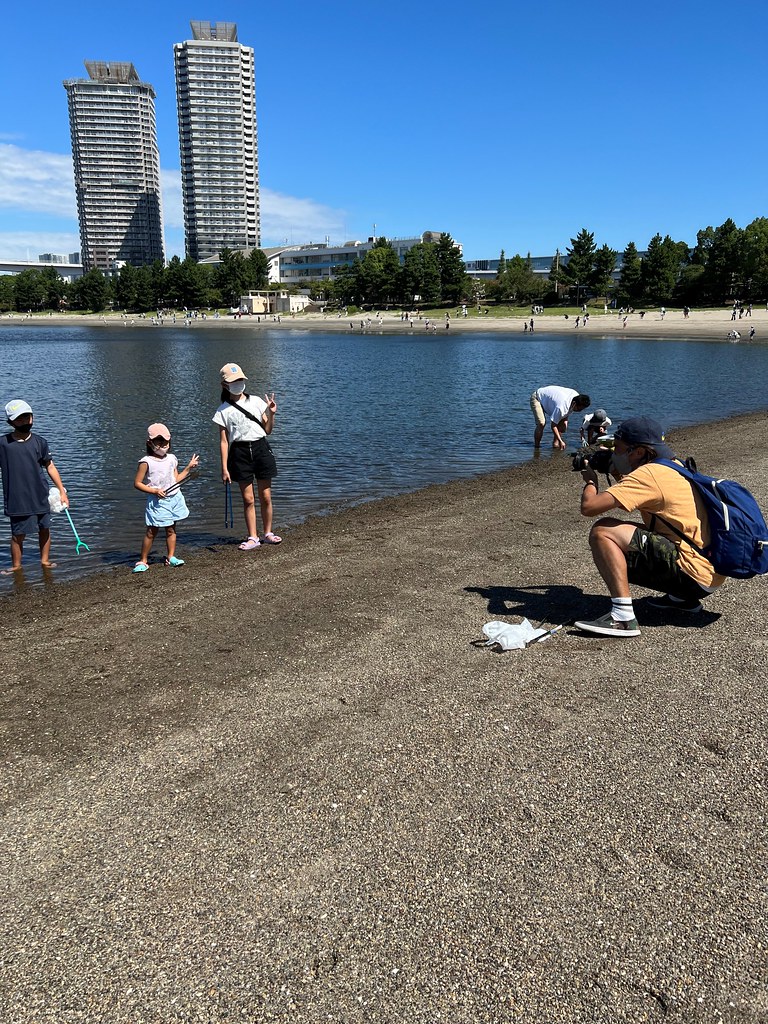 20220910 Beach clean up Amazon Pay Japan team Flickr