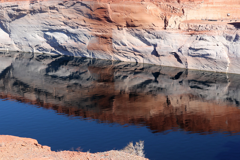 Lake Powell with 'bathtub ring' highlighting drought low w… Flickr