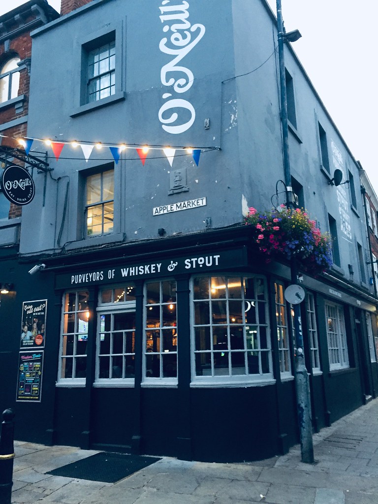 O’Neills pub in Kingston Jean Bloor Flickr