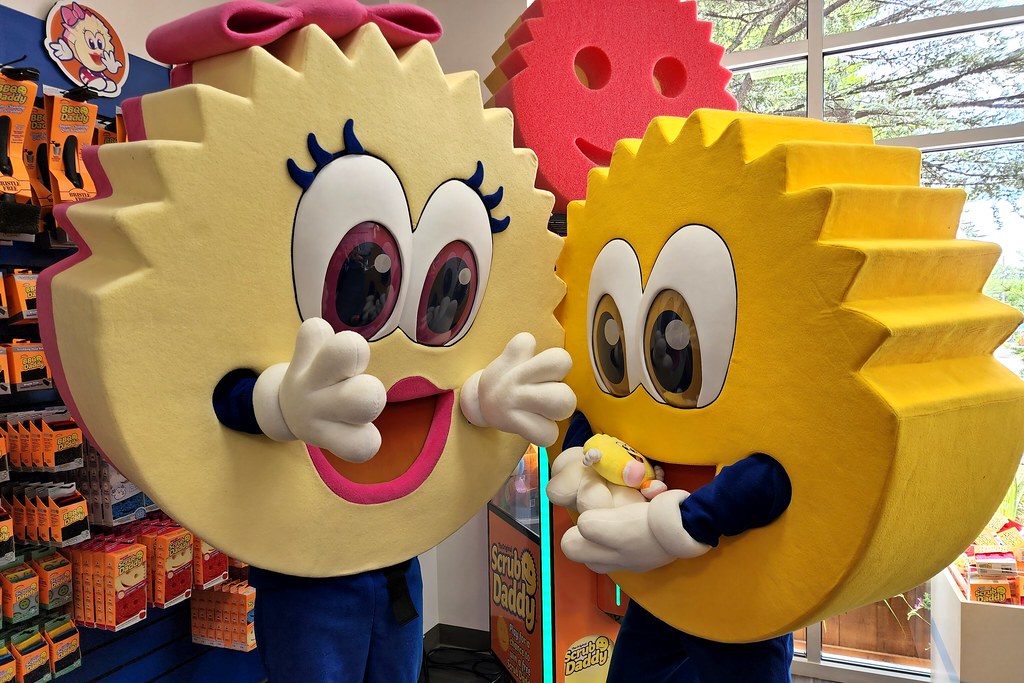 Scrub Daddy retail store [14] a photo on Flickriver