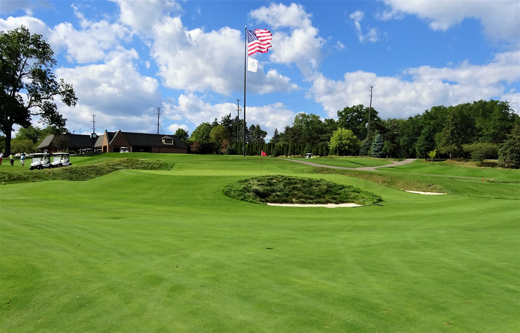 9 Meadowbrook Sean Arble Flickr