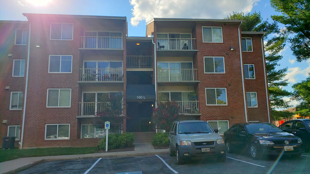 Willowdale Crossing Apartments 2 via Willowdale Drive & Li… Flickr