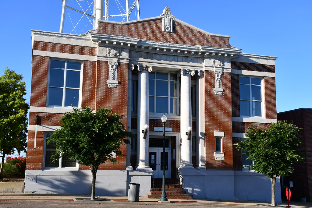 Old Humboldt City Hall (Gibson County, Tennessee) Historic… Flickr