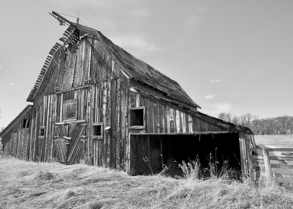 Barn near Philipsburg, Montana Barn near Philipsburg, Mont… Flickr
