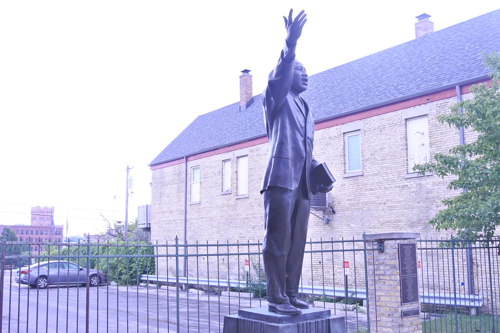 Milwaukee, WI [Brewer's Hill] Flickr