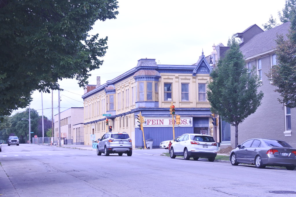 Milwaukee, WI Brewer's Hill Joseph Wingenfeld Flickr