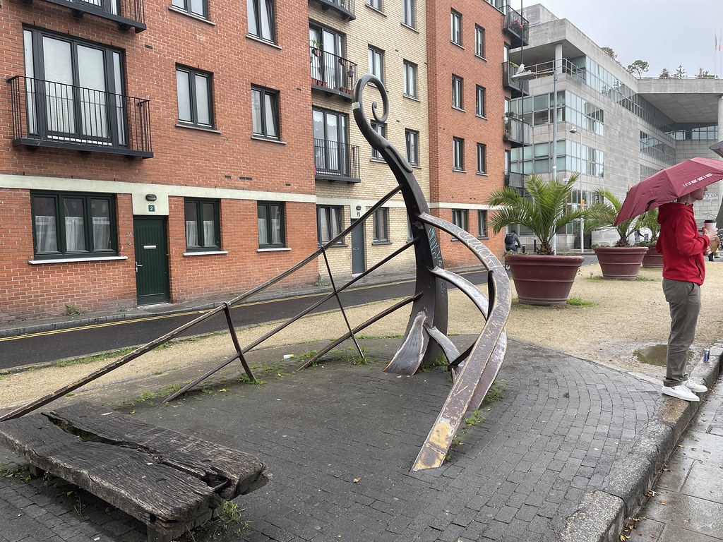 Viking monument Harald Groven Flickr