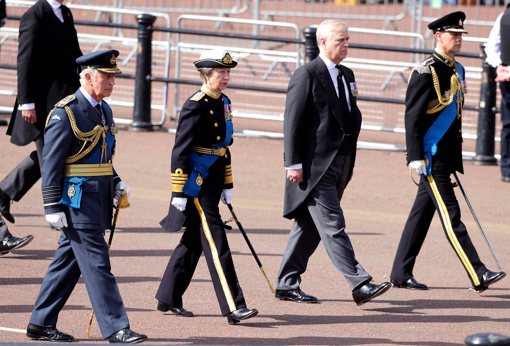 Queen Elizabeth II Coffin Transferred to Palace Of Westmin… Flickr