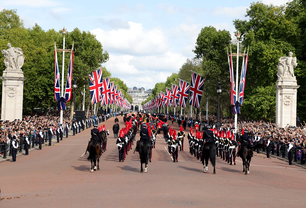 Queen Elizabeth II Coffin Transferred to Palace Of Westmin… Flickr