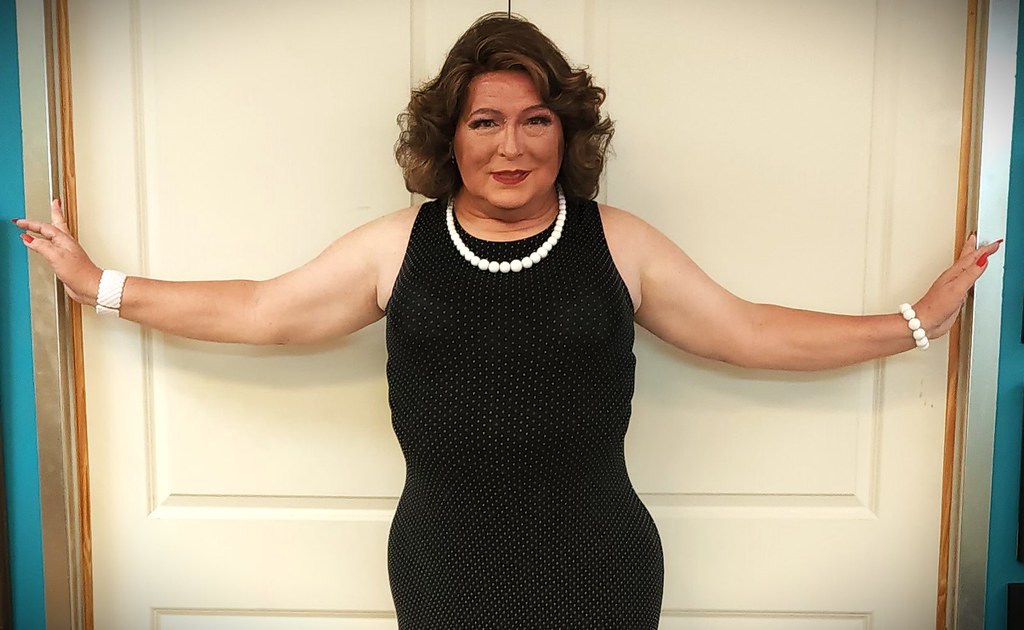 2022 JUL 31 _ AVONLEA Antique Mall JAX, FL Dee Gregory Flickr