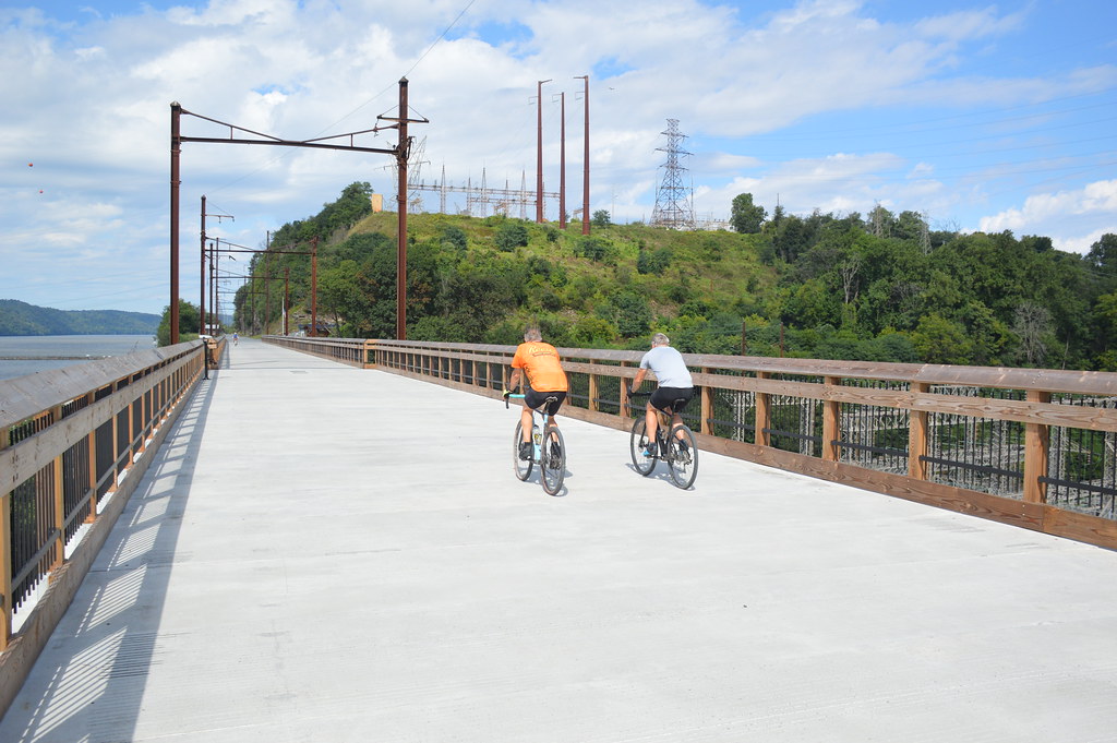 Enola_Lowgrade_Trail_SafeHarbor (4) At Safe Harbor along t… Flickr