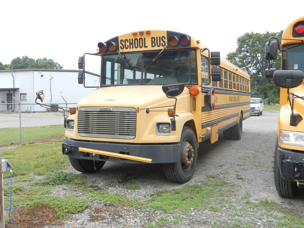 McCrory Public Schools 44325 (3) Cincinnati NKY Buses Flickr