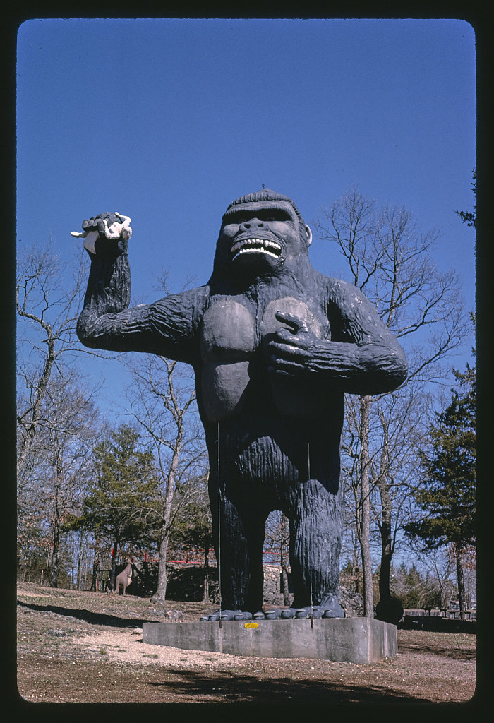 Giant ape, Dinosaur World, Eureka Springs, Arkansas (LOC) Flickr