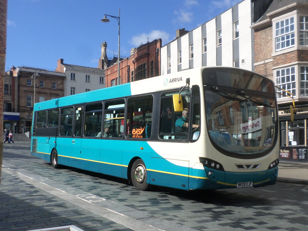 Arriva 1417 VDL SB200 / Wright Pulsar 2 Seen in Darlington… Bus