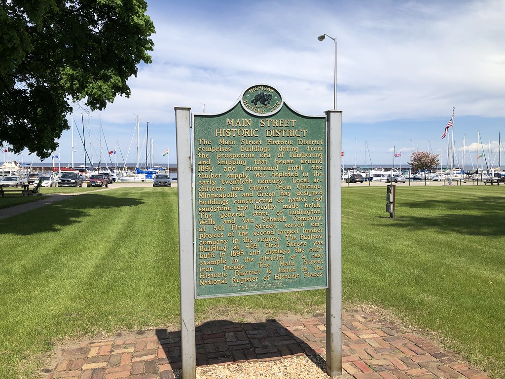 Menominee, Michigan Main Street Historic District Sign Flickr