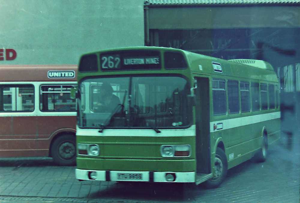 985 United Automobile YTU985S Leyland National 11351A.1R e… Flickr