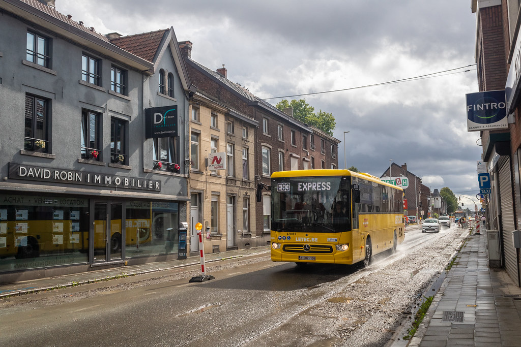 42083 42083 Fleurus Rue saintAnne Mercedes Intouro III … Flickr