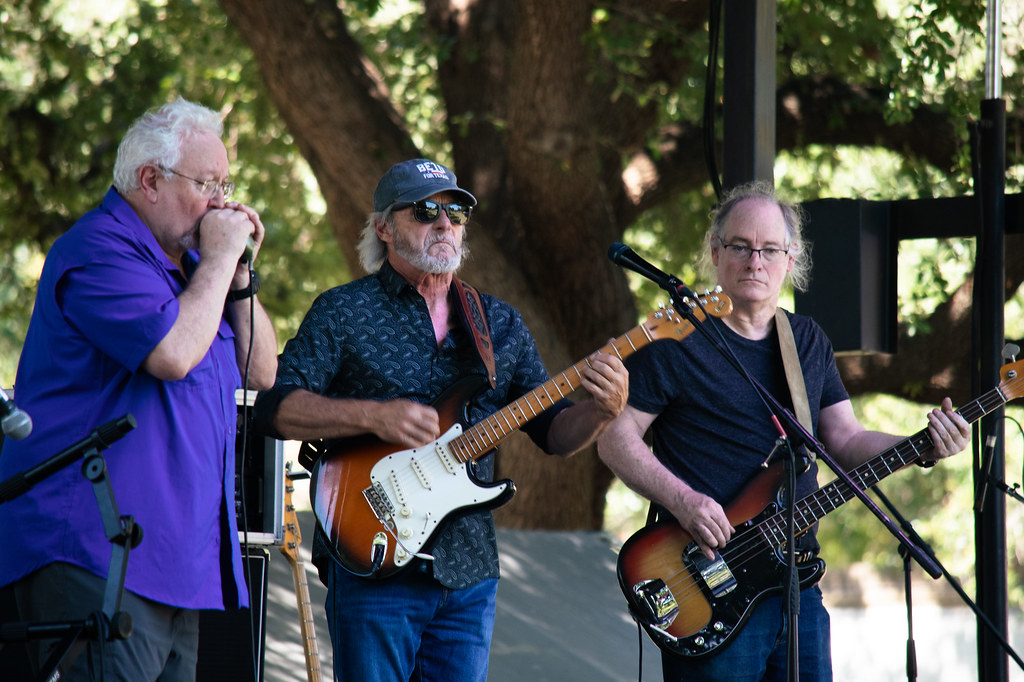 Denton Jazz festival 3 Texas Band El Diablo Trio playing a… Flickr