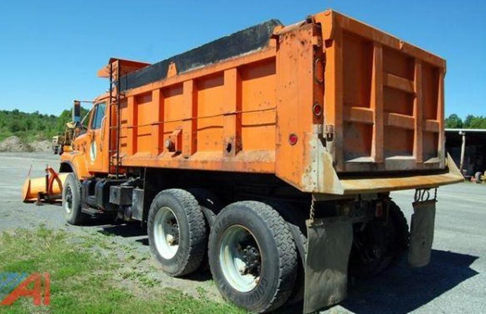 Town of Theresa, NY 1995 International 2674 6x4 dumpplow … Flickr