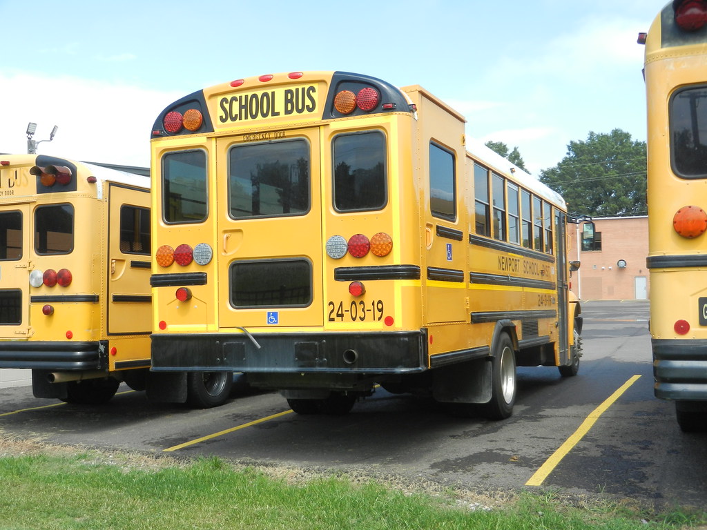 Newport School District 24319 (2) Bus lot Newport, AR Flickr