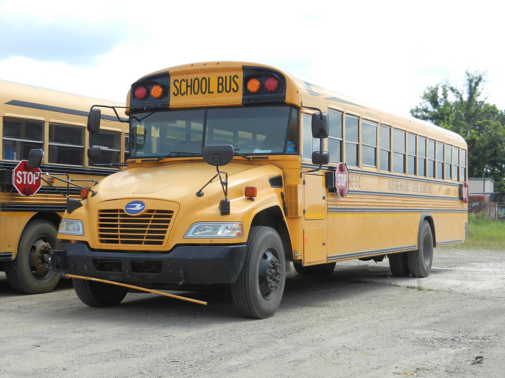 PalestineWheatley School District 23 1232 (2) Bus lot … Flickr