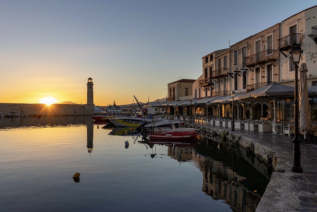 Sunrise Sunrise in Rethymno, Crete Dietmar Götte Flickr