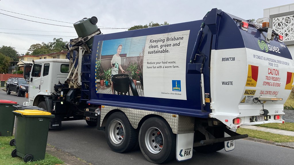 Brisbane Recycling 738 Chopout Run in Mansfield Got a re… Flickr